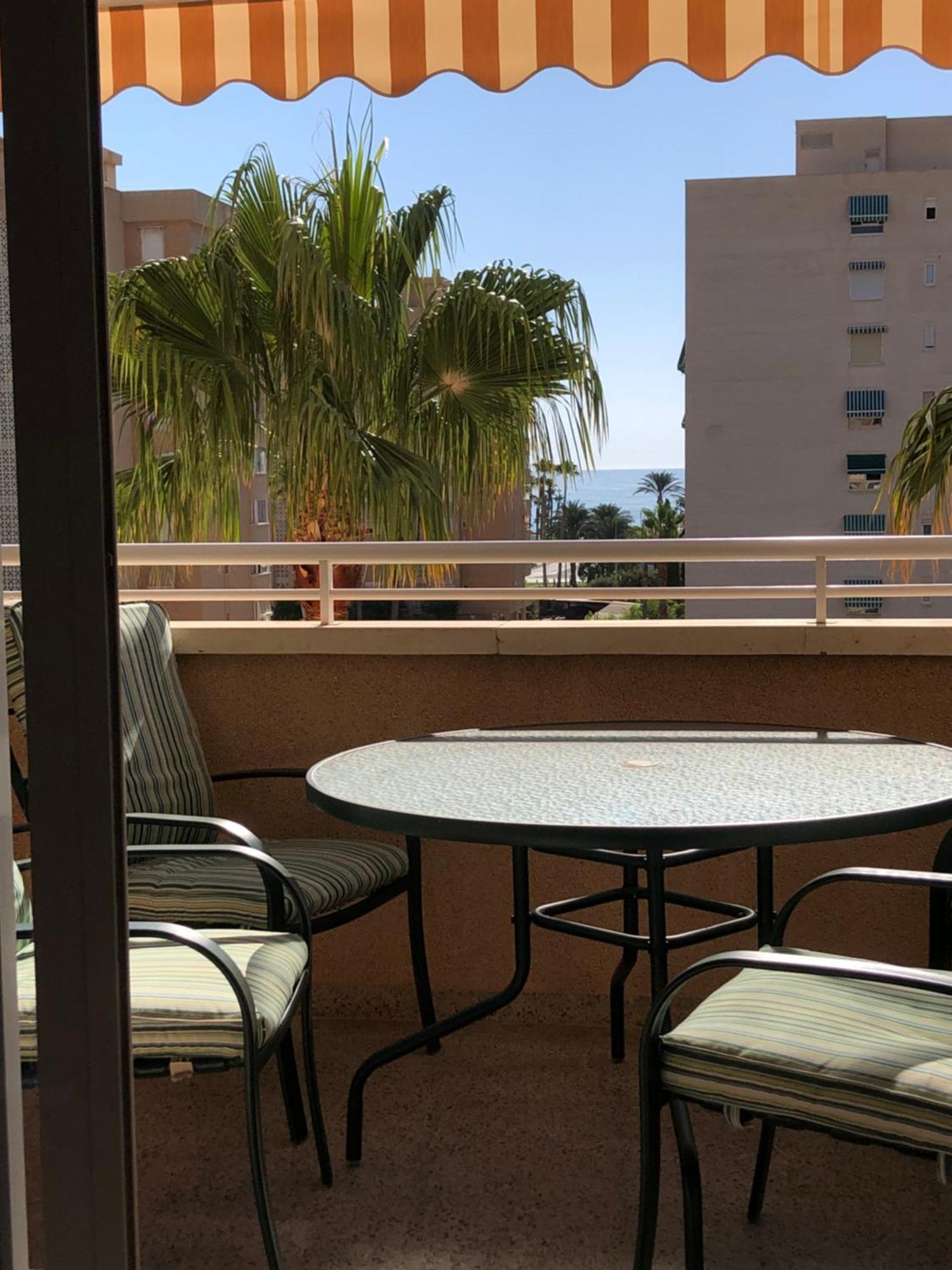 Precioso Apartamento En Urbanizacion Junto Al Mar. 阿利坎特 外观 照片